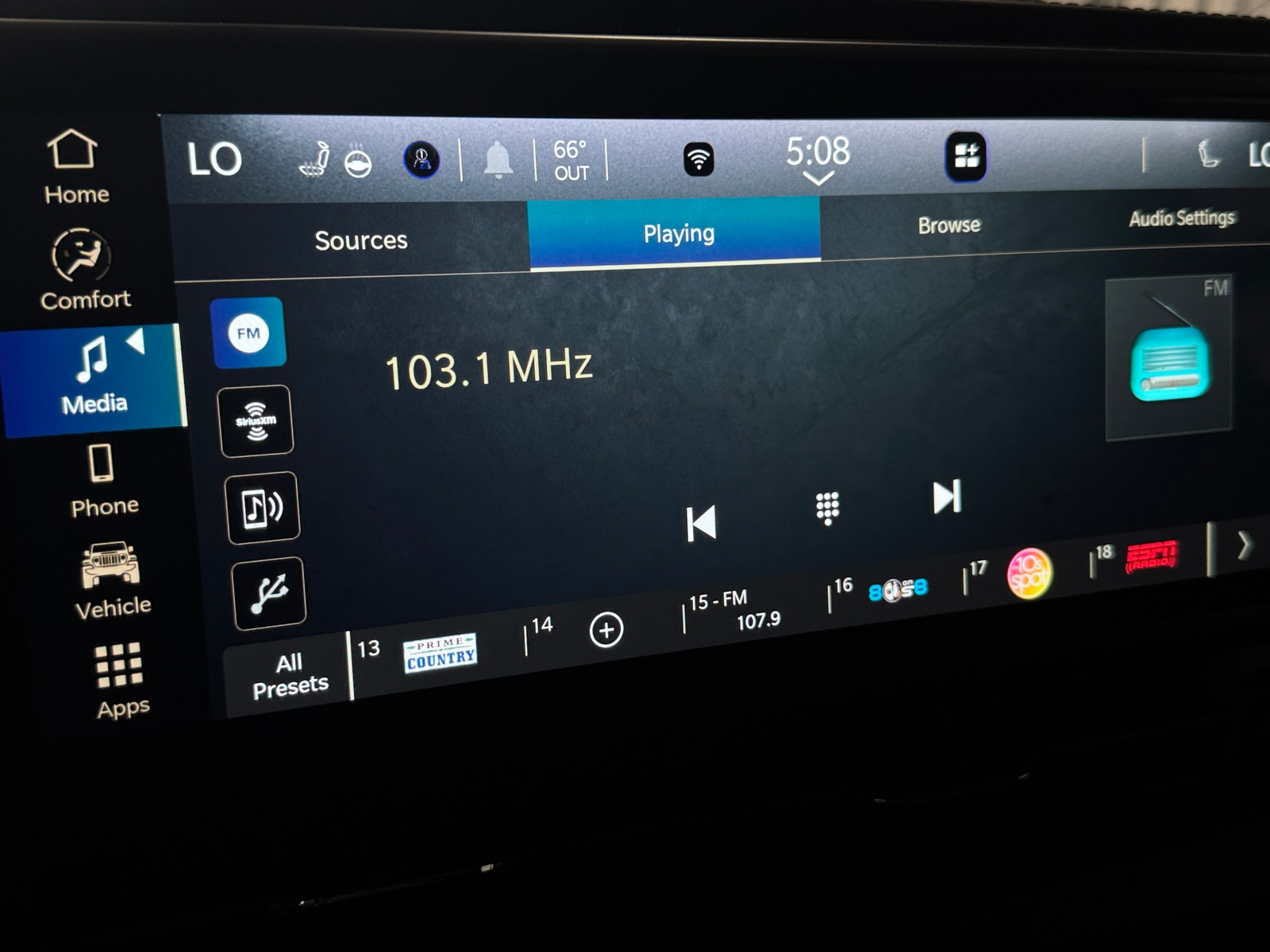 Thumbnail: 2024 Jeep Wrangler - 4