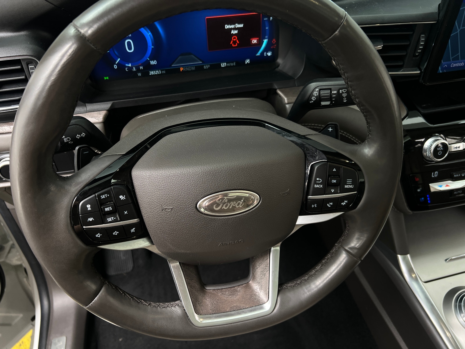 Thumbnail: 2021 Ford Explorer - 4