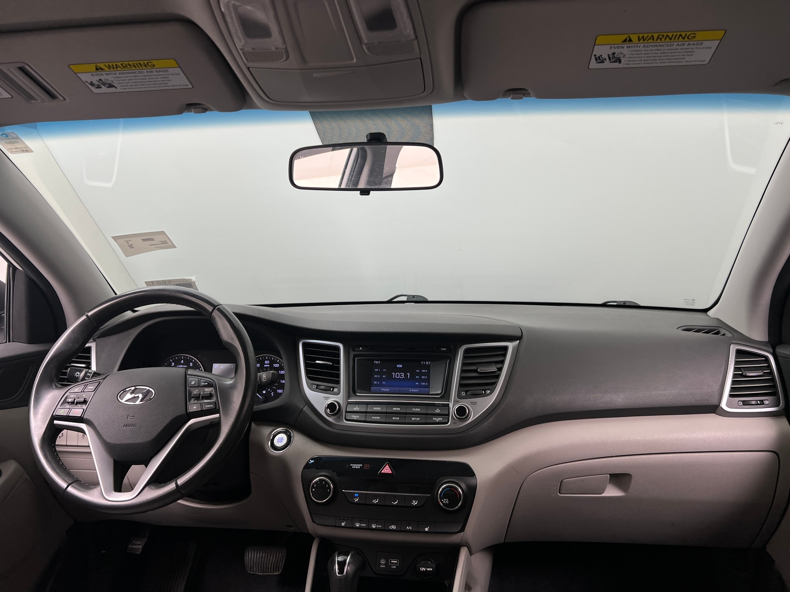 Thumbnail: 2017 Hyundai Tucson - 3