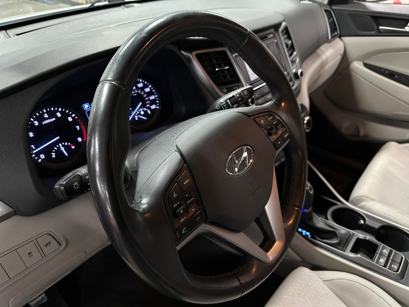 Thumbnail: 2017 Hyundai Tucson - 5