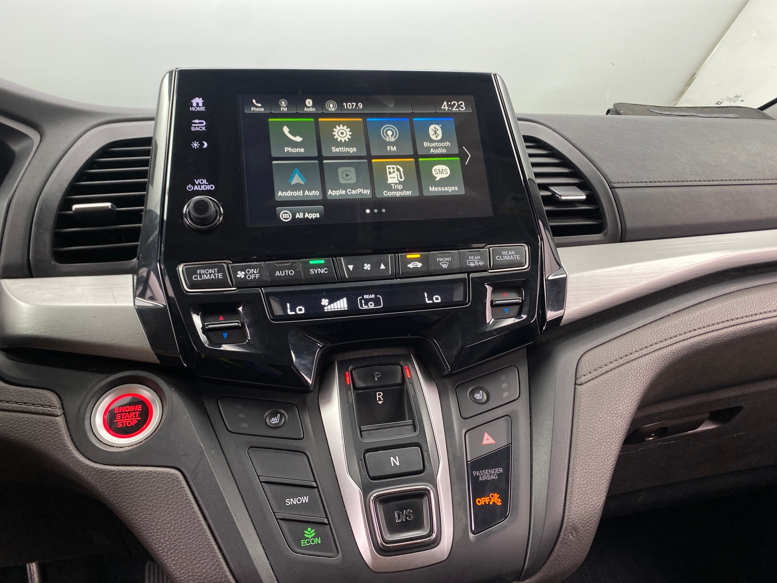 Thumbnail: 2019 Honda Odyssey - 3