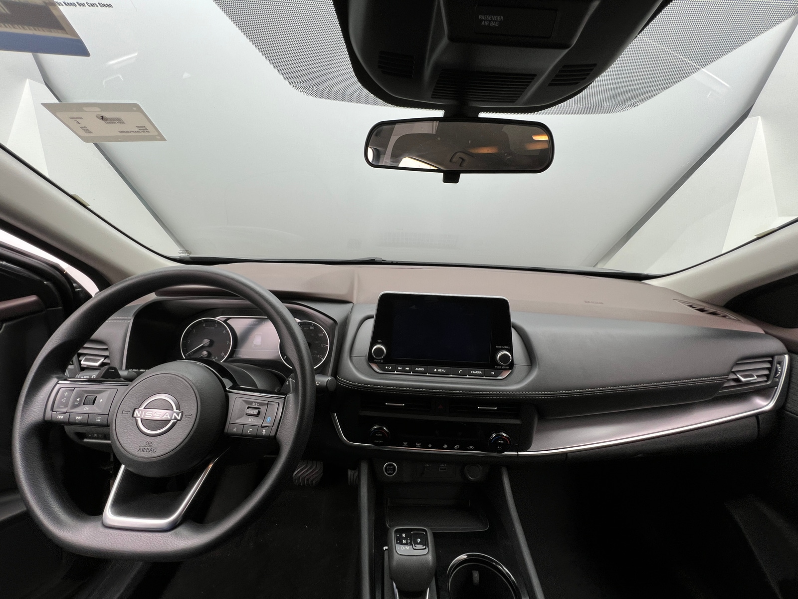 Thumbnail: 2023 Nissan Rogue - 3