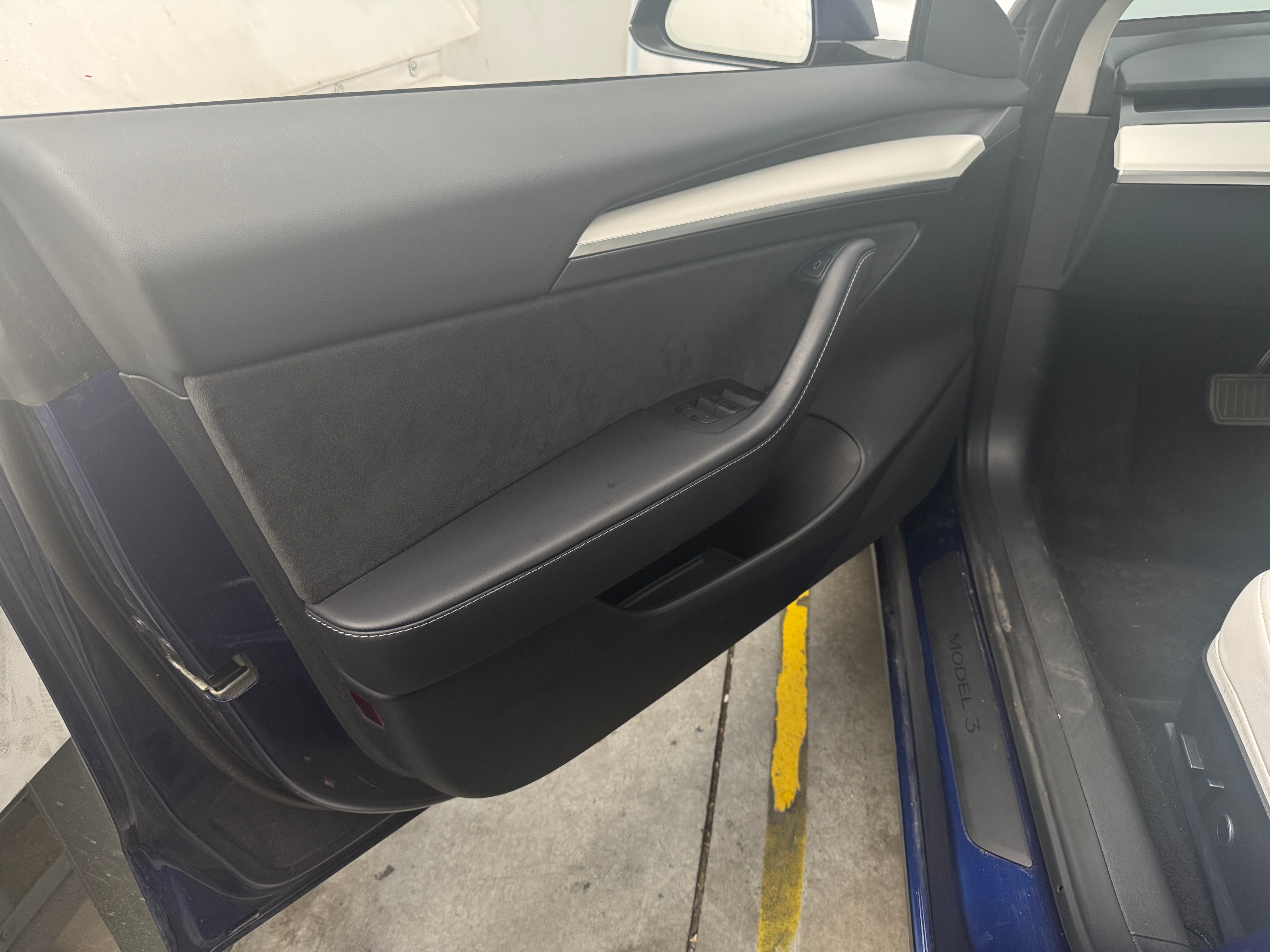 Used 2023 Tesla Model 3 Base with VIN 5YJ3E1EA8PF553156 for sale in Oak Creek, WI