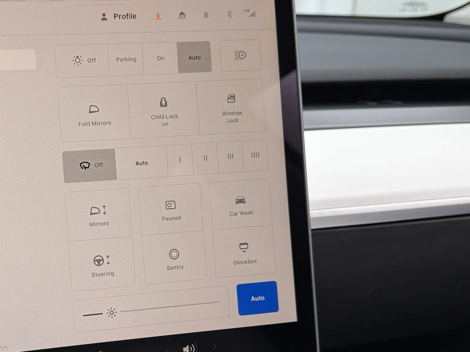 Thumbnail: 2023 Tesla Model 3 - 3