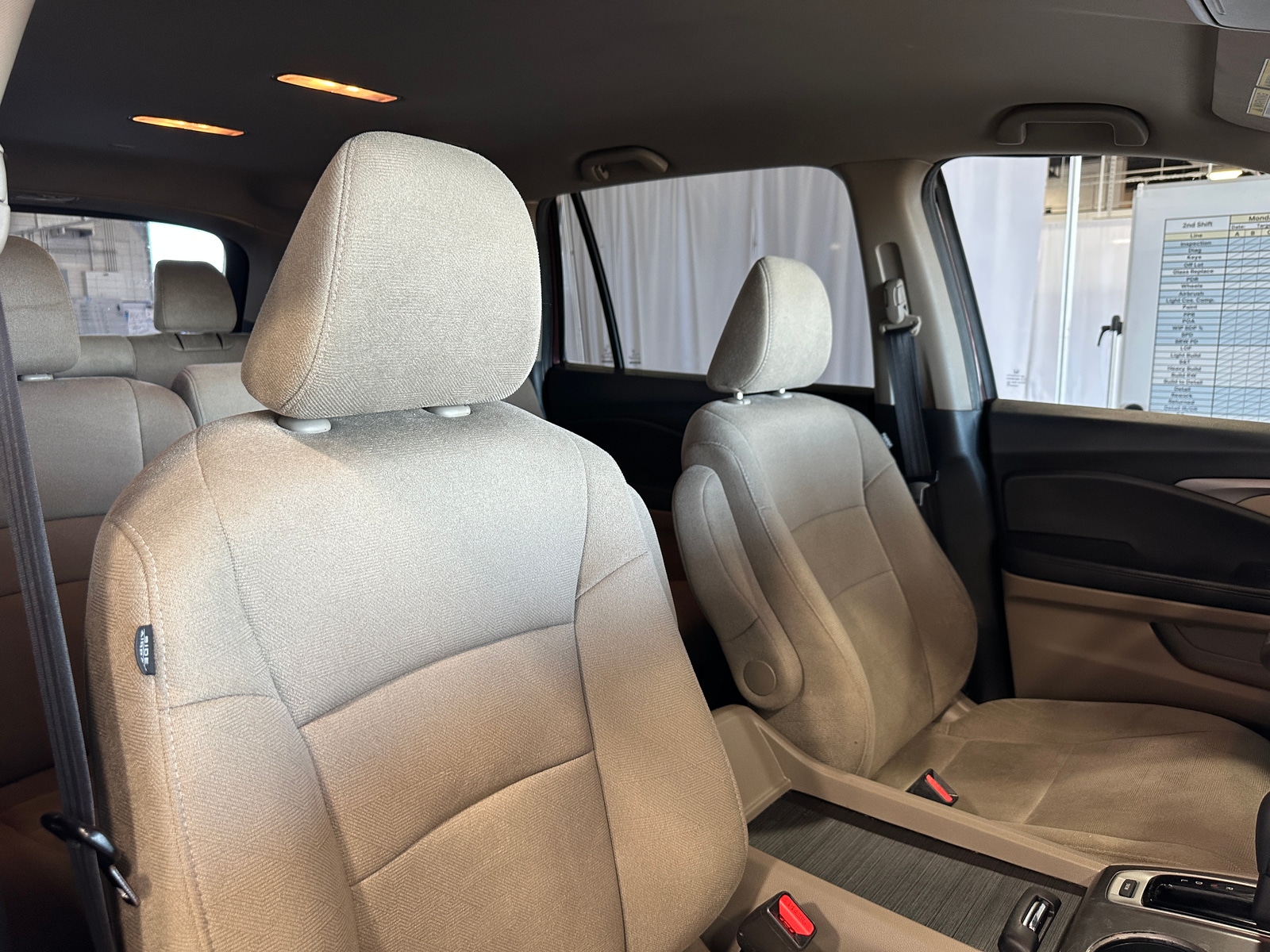 Thumbnail: 2020 Honda Pilot - 2
