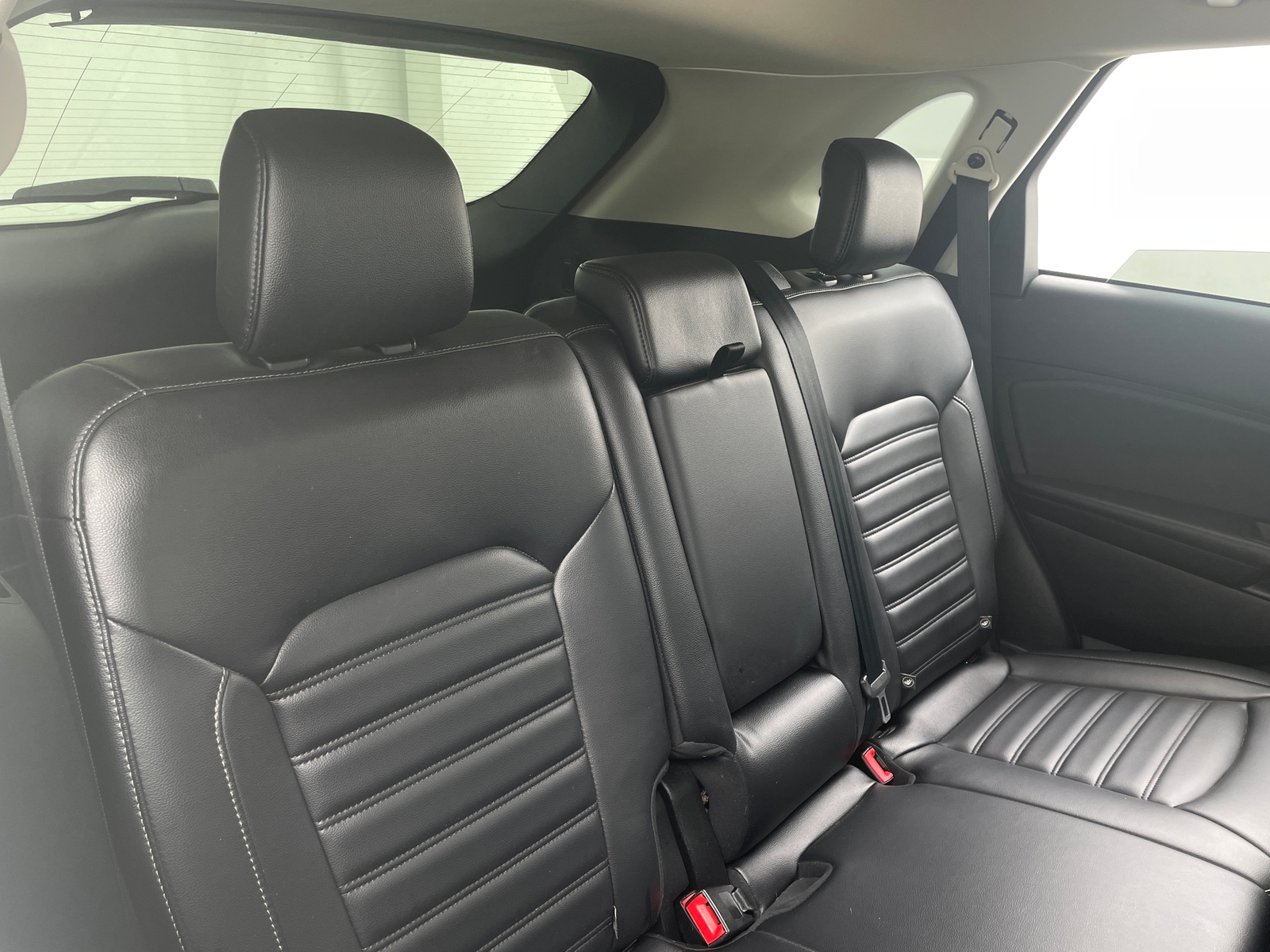 Thumbnail: 2023 Ford Edge - 5