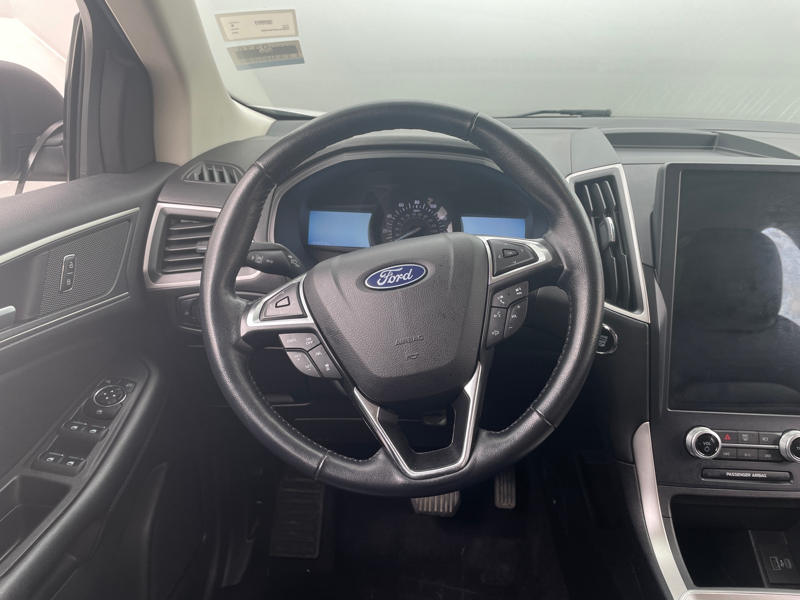 Thumbnail: 2023 Ford Edge - 4