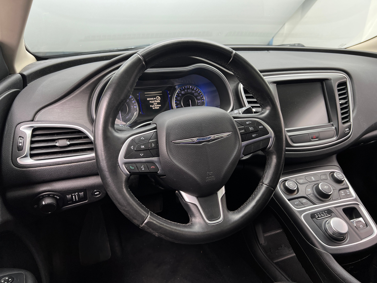 Thumbnail: 2016 Chrysler 200 - 5