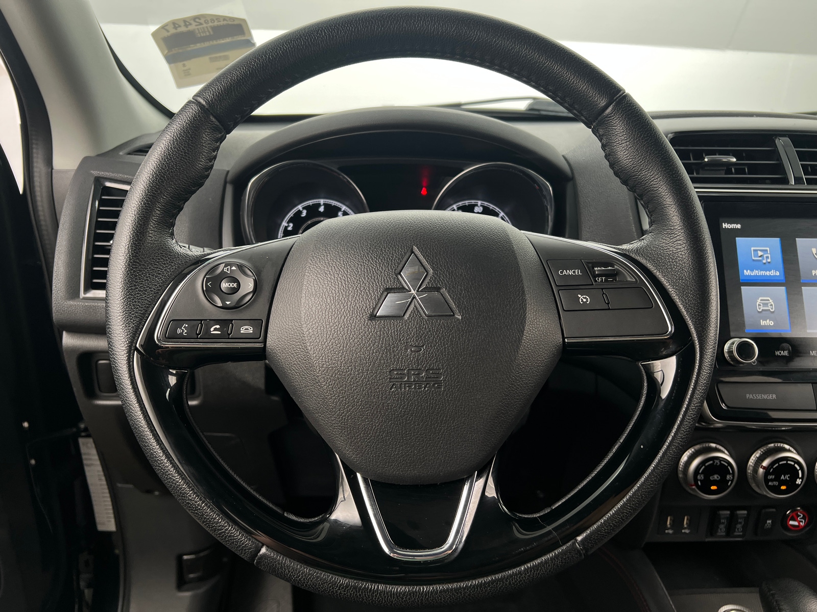 Thumbnail: 2023 Mitsubishi Outlander Sport - 5
