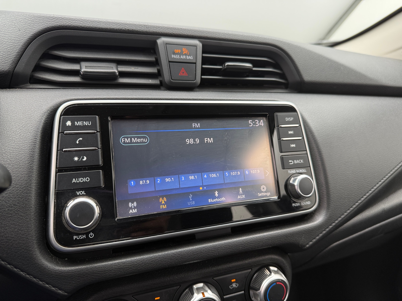 Thumbnail: 2021 Nissan Versa - 4