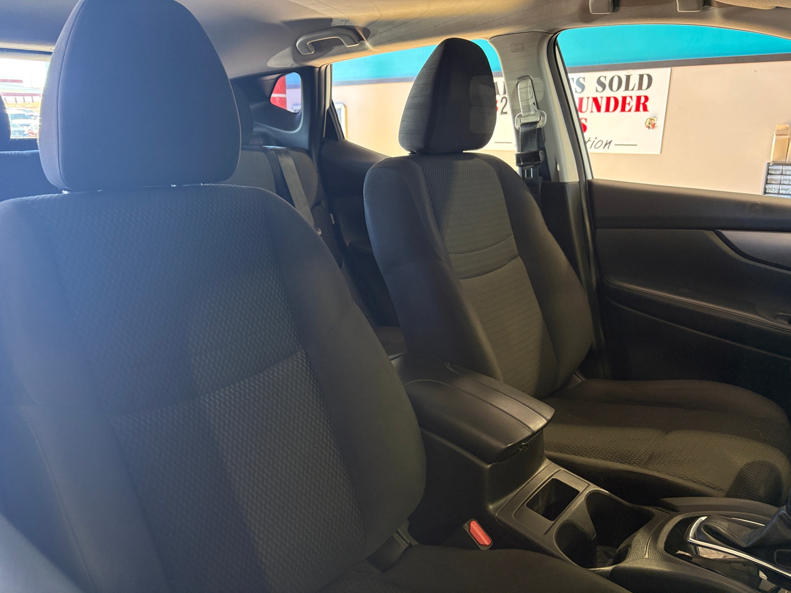 Thumbnail: 2020 Nissan Rogue Sport - 2