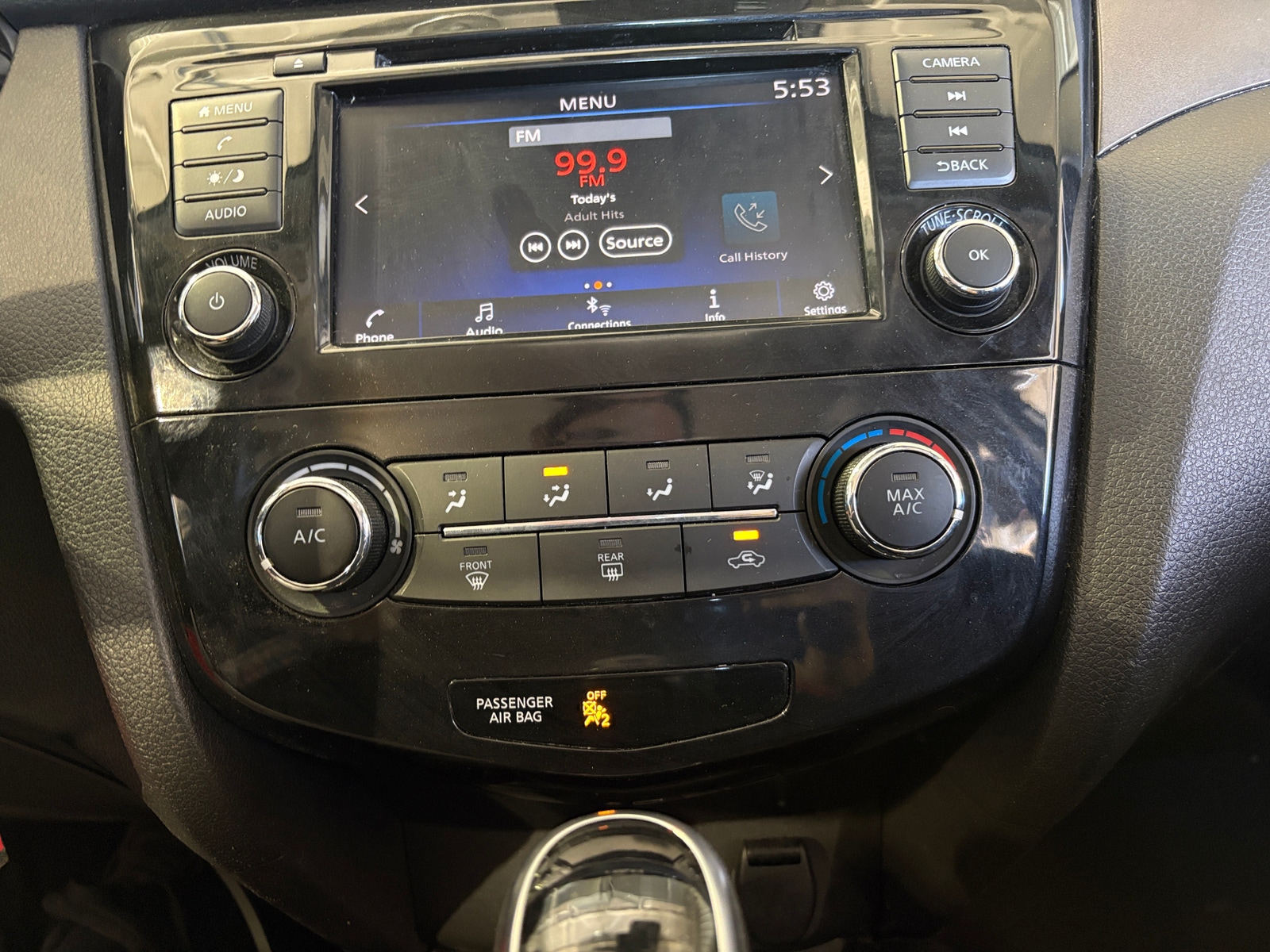 Thumbnail: 2020 Nissan Rogue Sport - 4