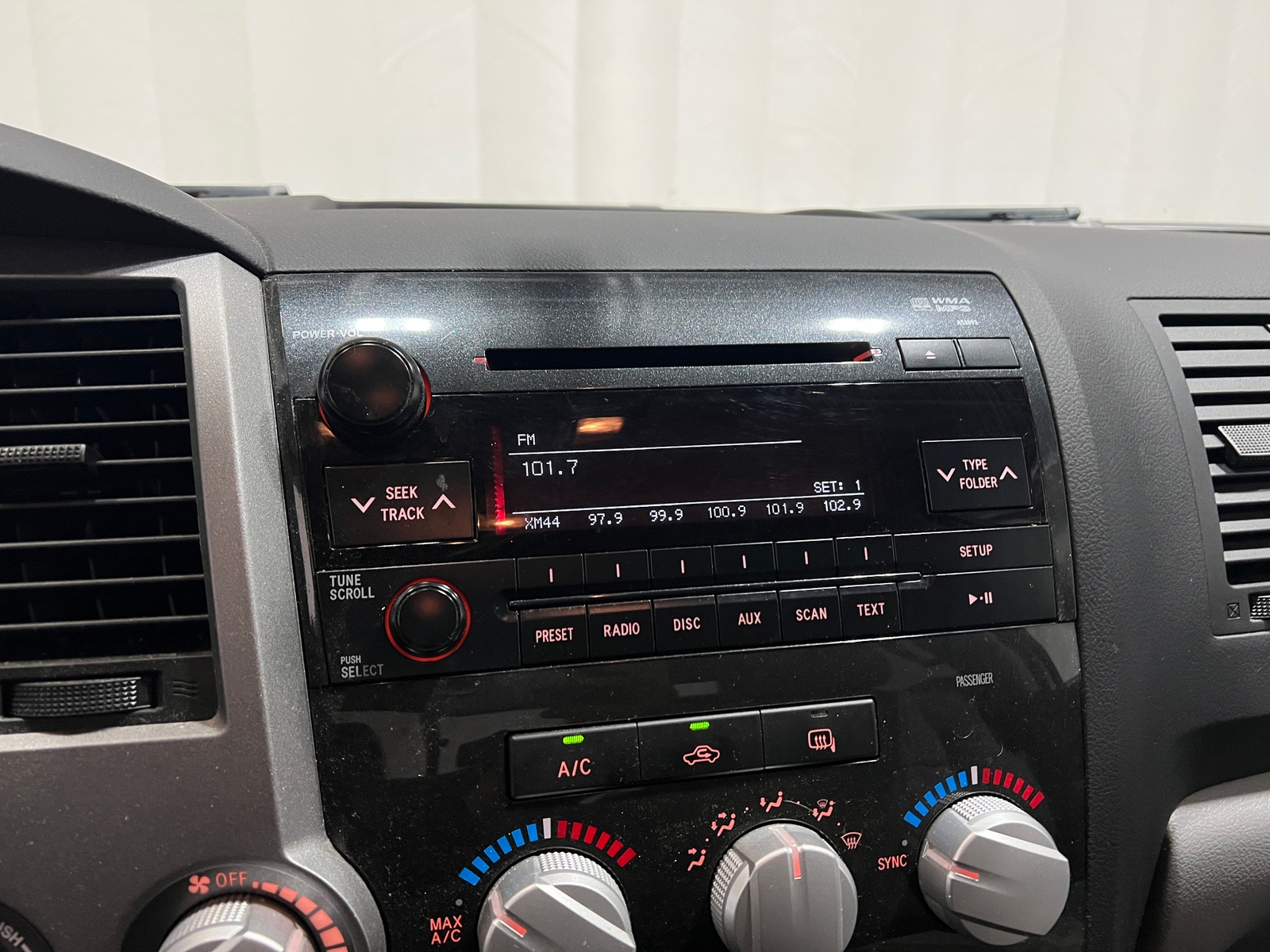 Thumbnail: 2012 Toyota Tundra - 4