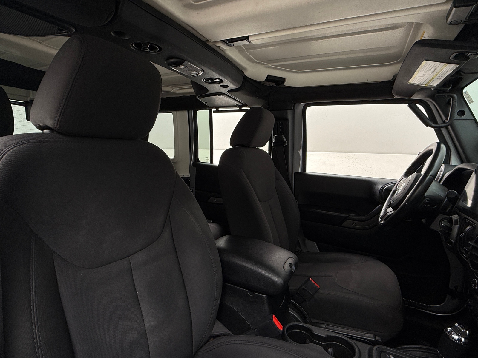 Thumbnail: 2017 Jeep Wrangler - 2