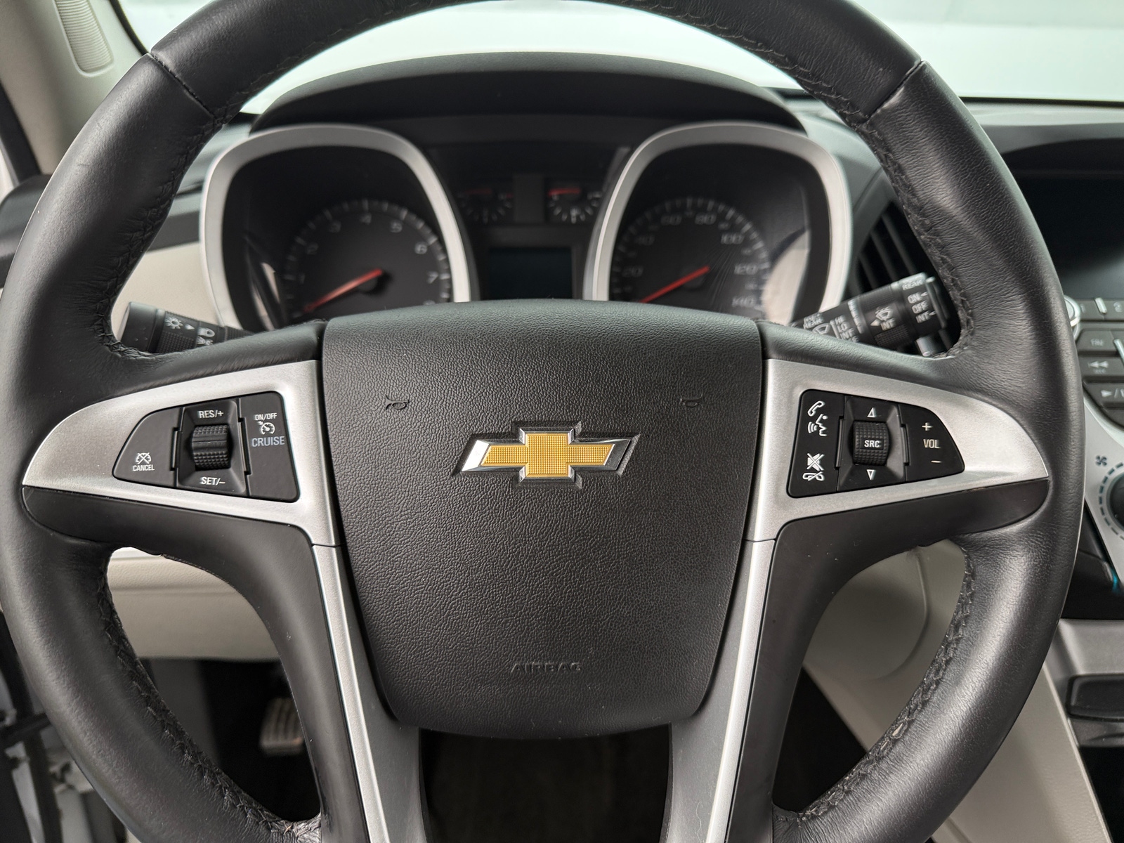 Thumbnail: 2017 Chevrolet Equinox - 4