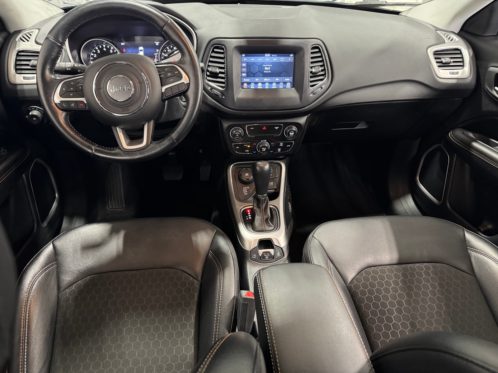 Thumbnail: 2021 Jeep Compass - 3