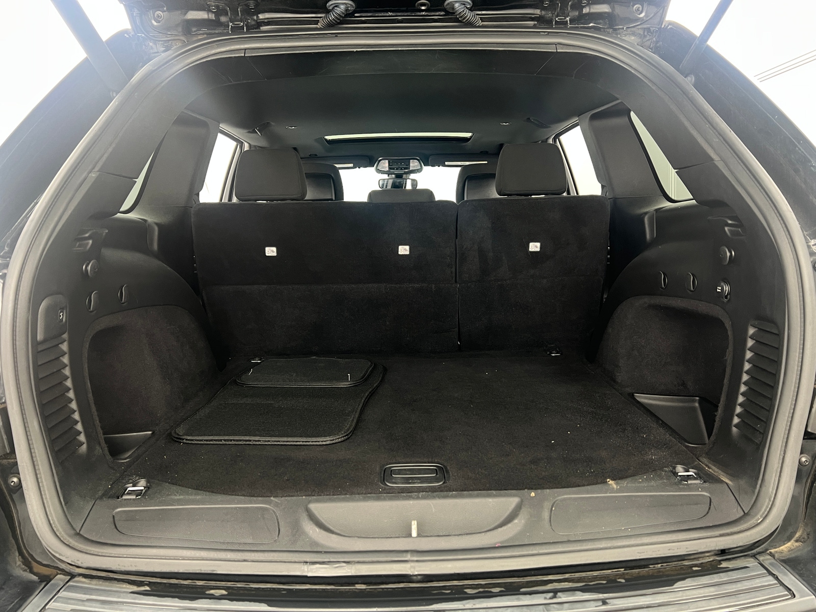 Thumbnail: 2018 Jeep Grand Cherokee - 7