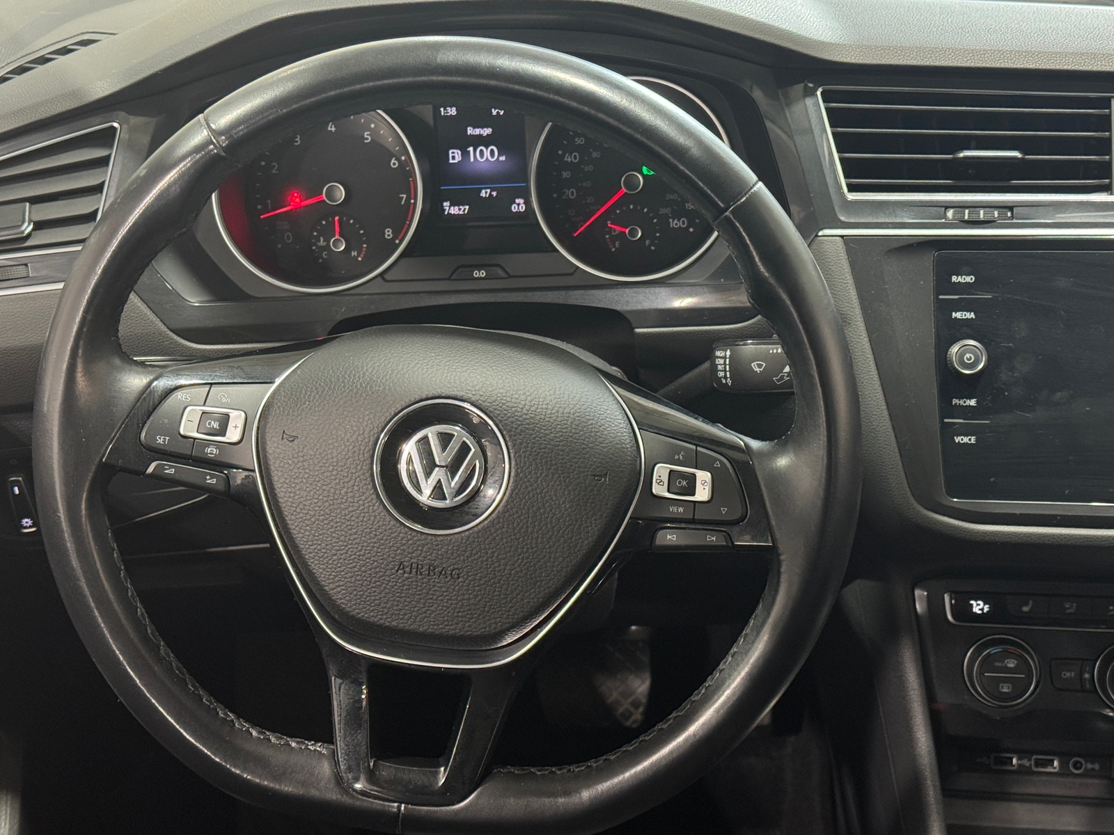 Thumbnail: 2019 Volkswagen Tiguan - 4
