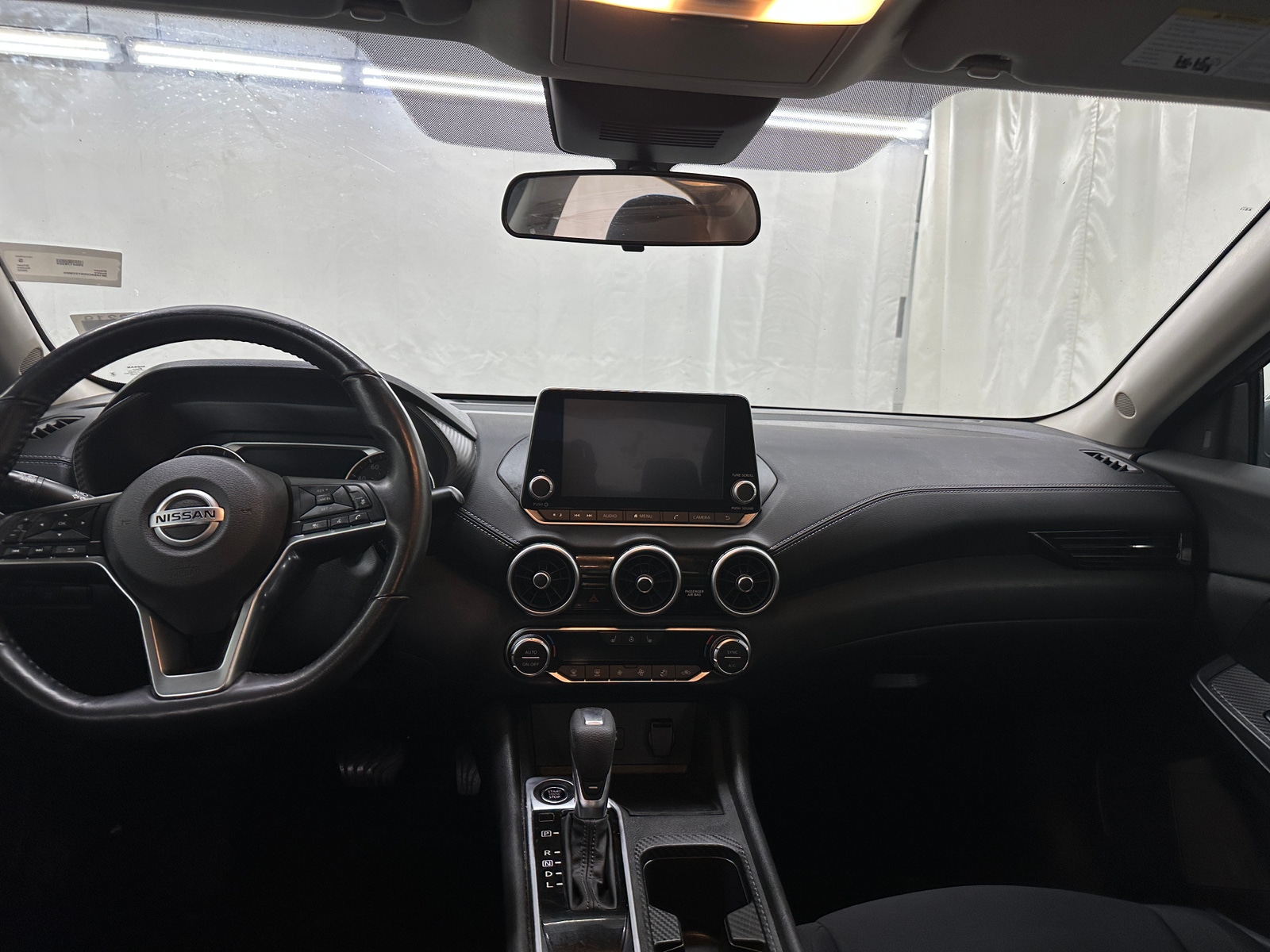 Thumbnail: 2022 Nissan Sentra - 3