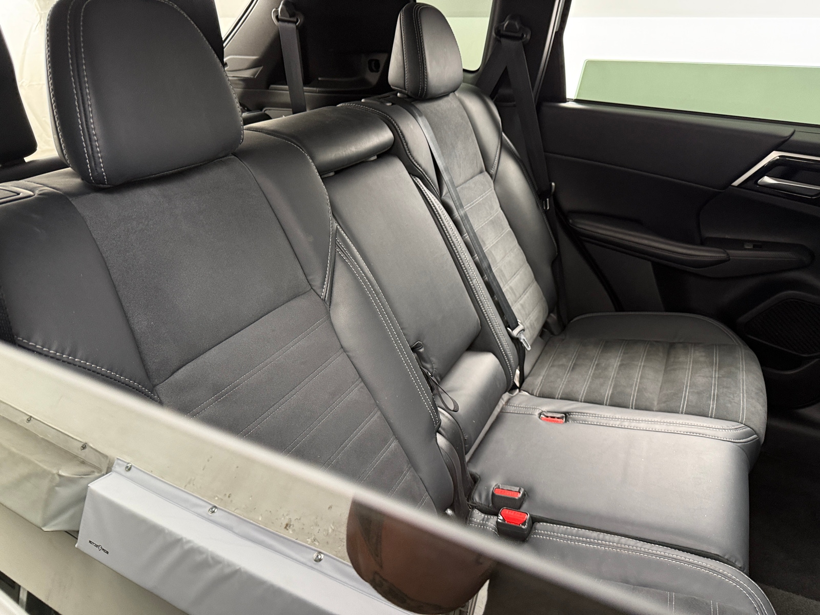 Thumbnail: 2022 Mitsubishi Outlander - 5