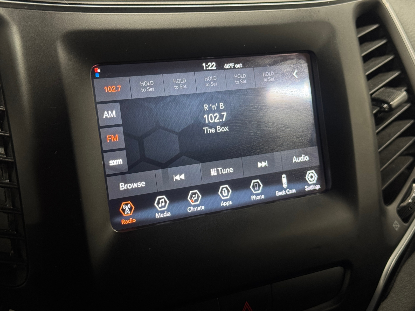 Thumbnail: 2019 Jeep Cherokee - 4