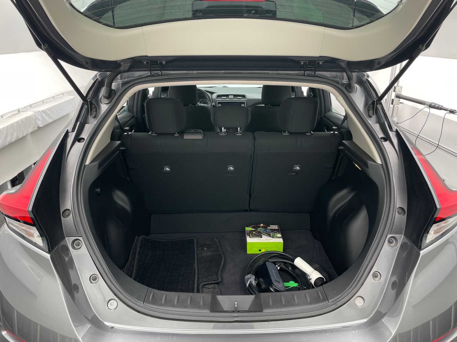 Thumbnail: 2022 Nissan Leaf - 7