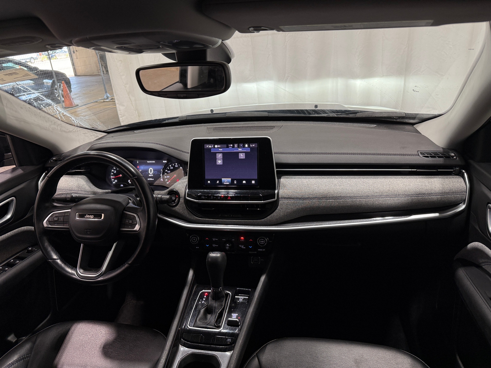 Thumbnail: 2022 Jeep Compass - 3