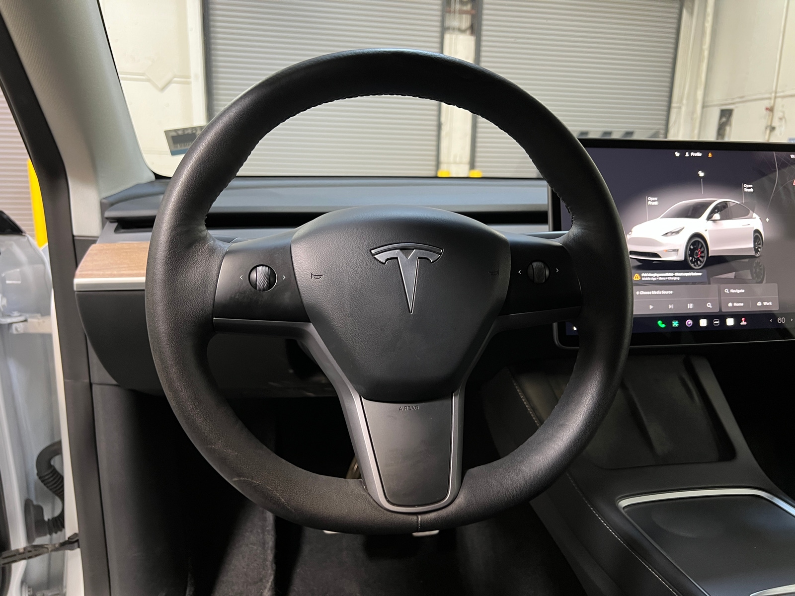 Thumbnail: 2022 Tesla Model Y - 4
