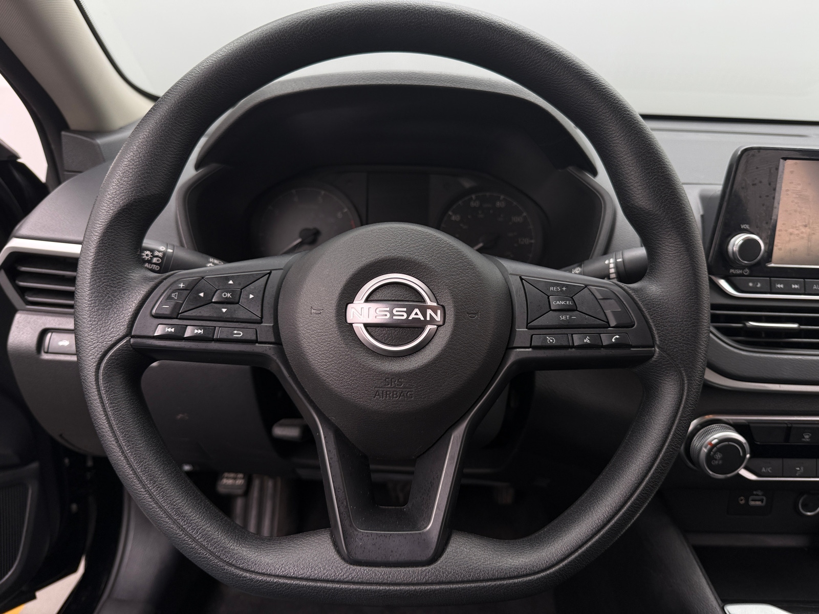 Thumbnail: 2024 Nissan Altima - 5