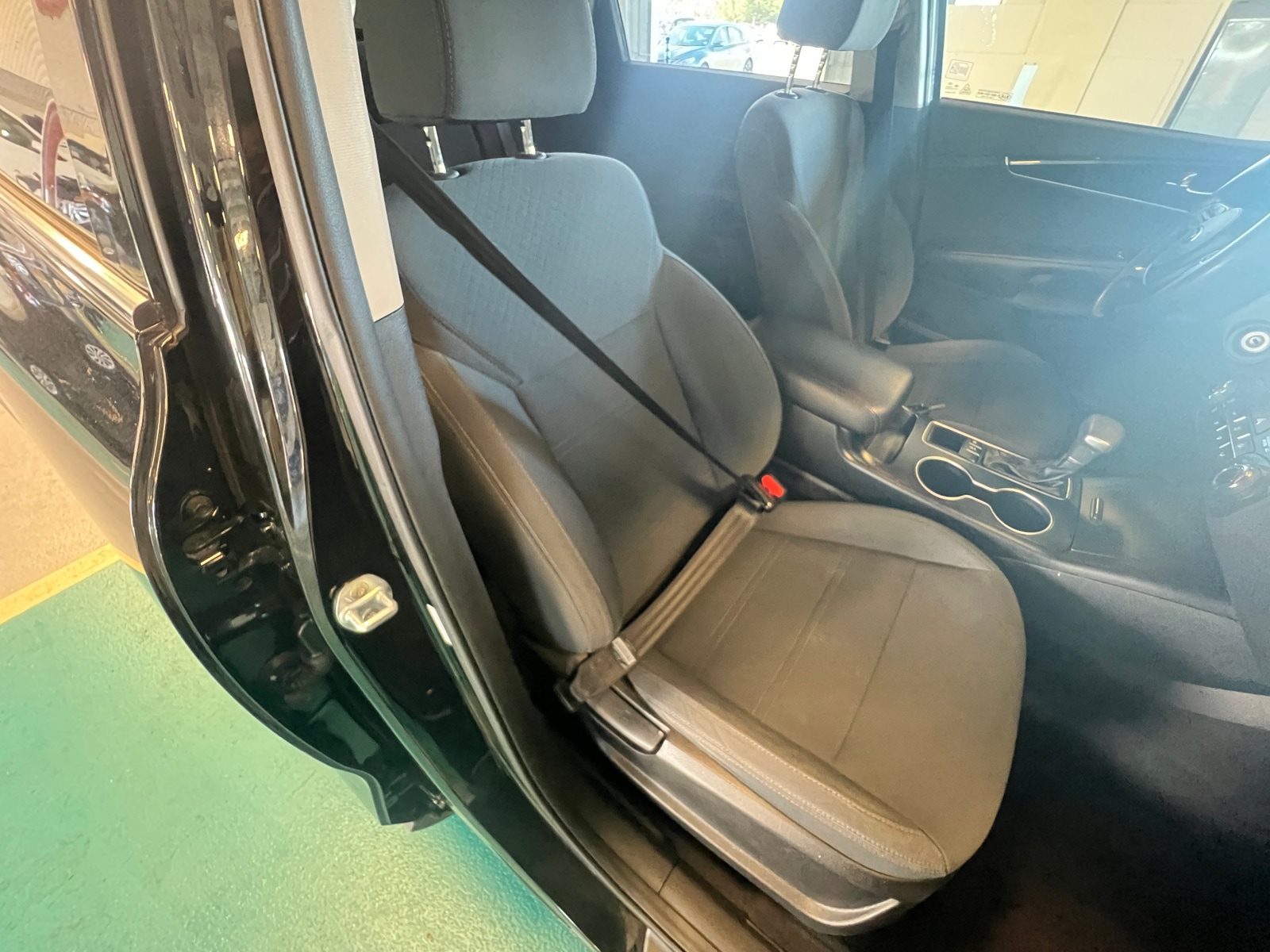 Thumbnail: 2019 Kia Sorento - 2