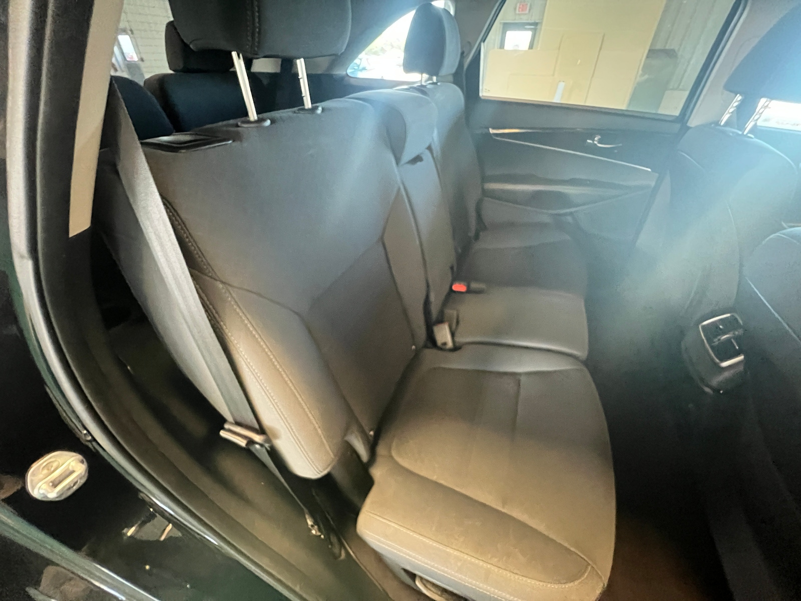 Thumbnail: 2019 Kia Sorento - 6