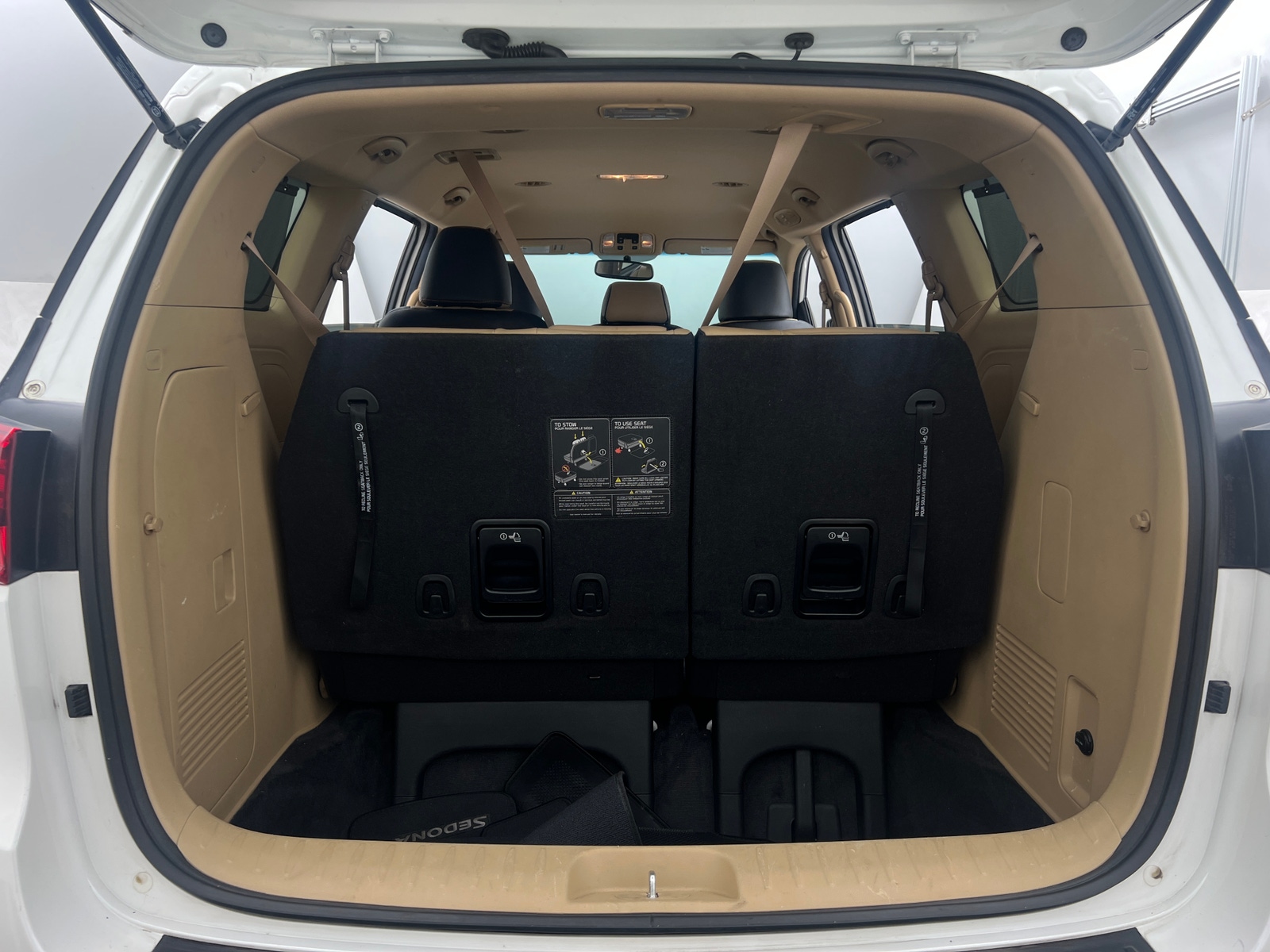 Thumbnail: 2021 Kia Sedona - 6