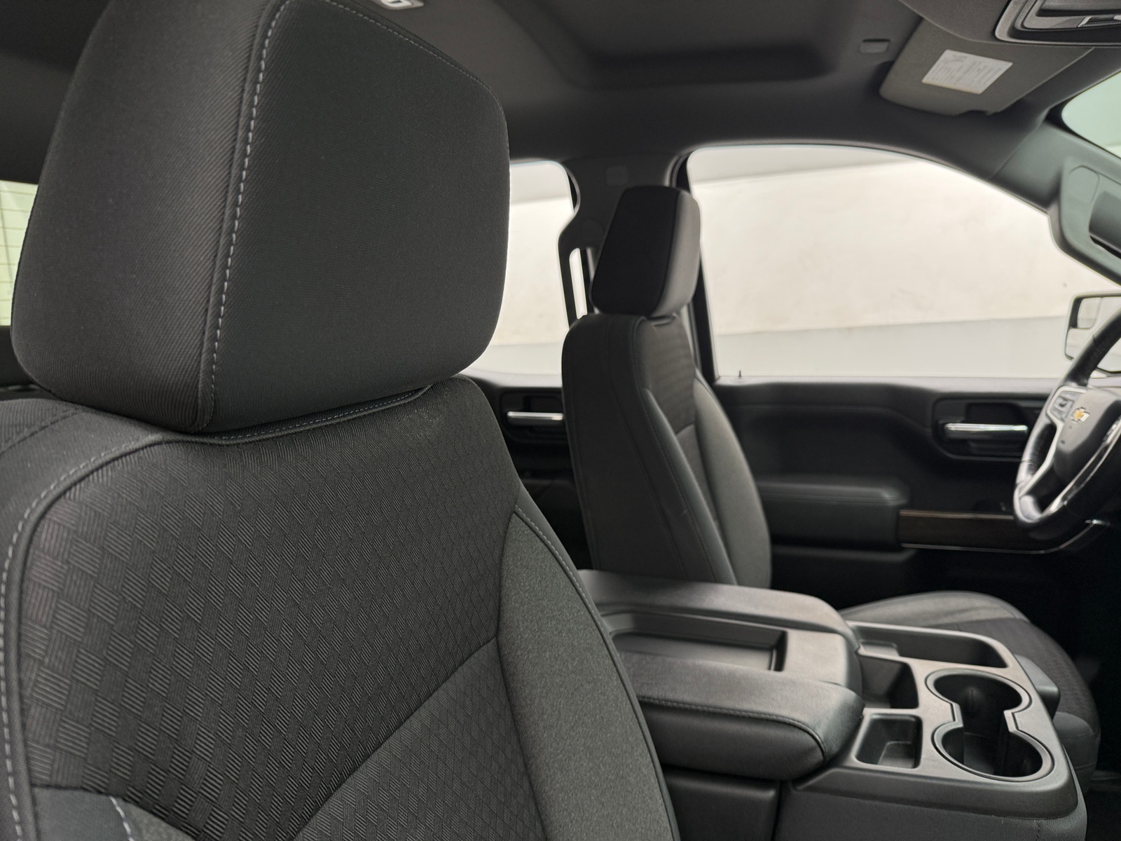 Thumbnail: 2019 Chevrolet Silverado 1500 - 2