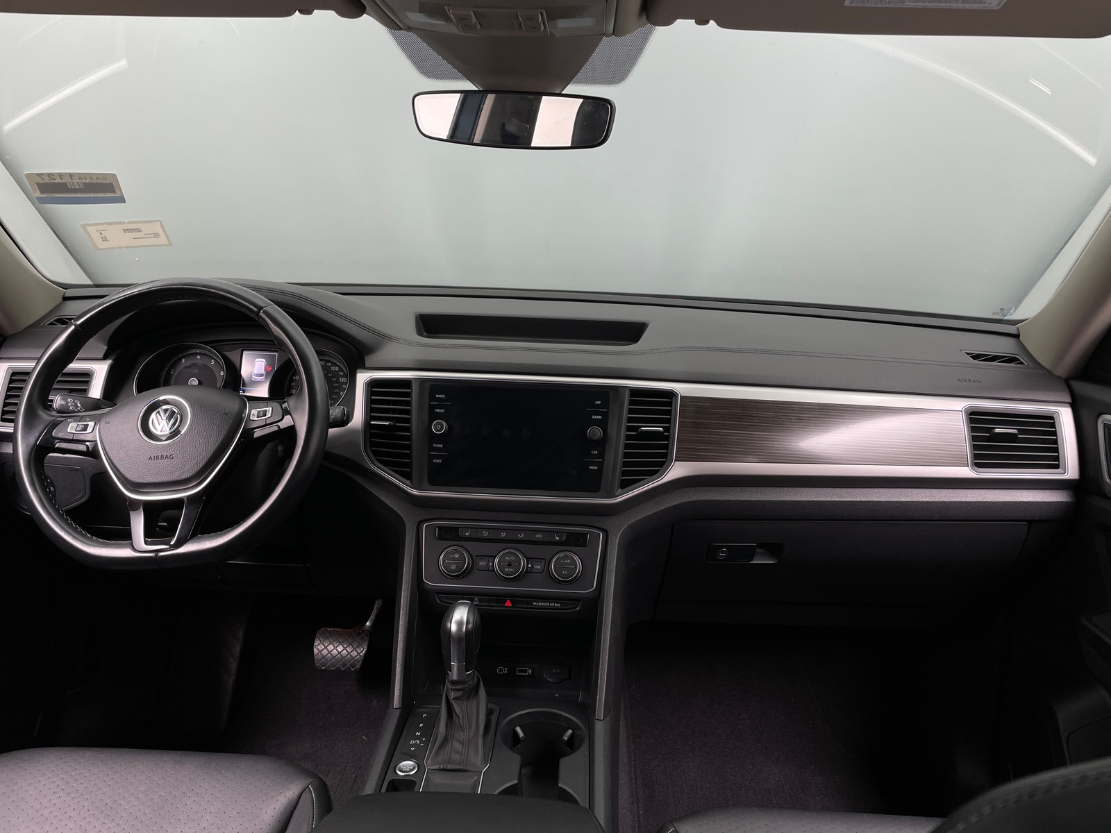 Thumbnail: 2018 Volkswagen Atlas - 2