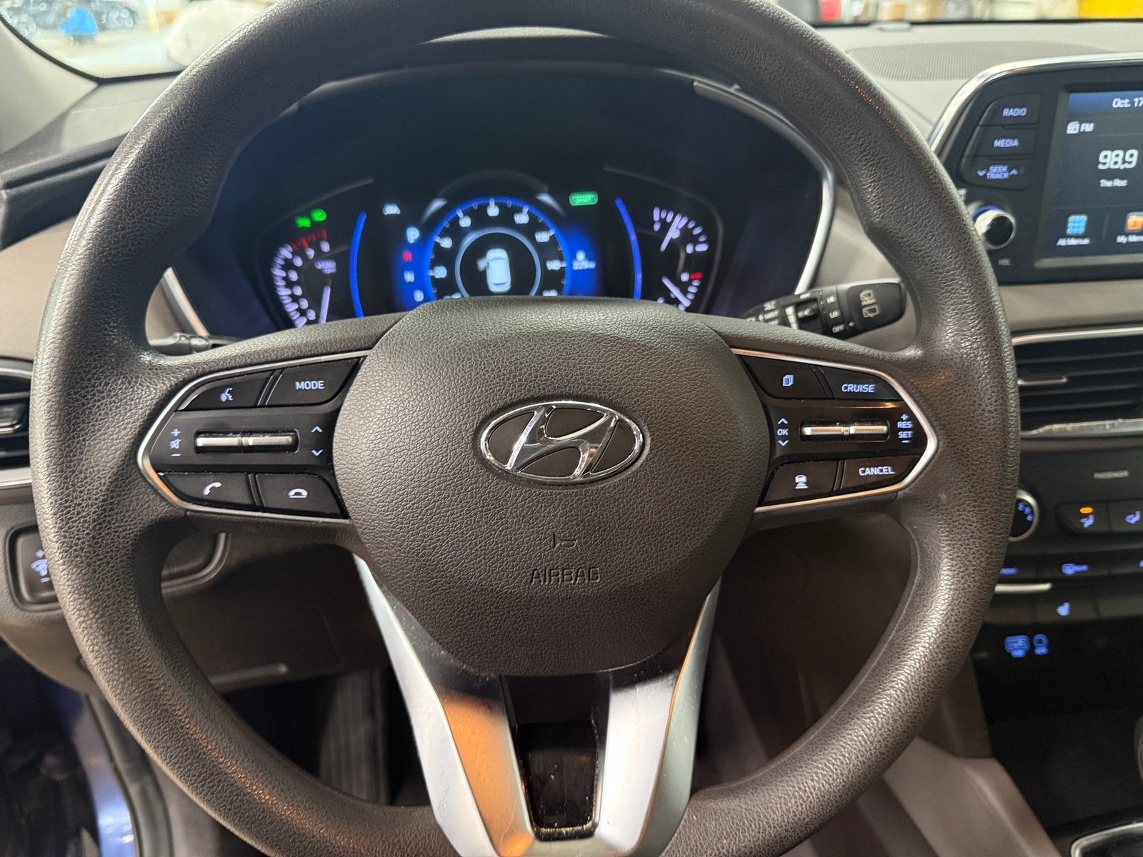 Thumbnail: 2019 Hyundai Santa Fe - 5