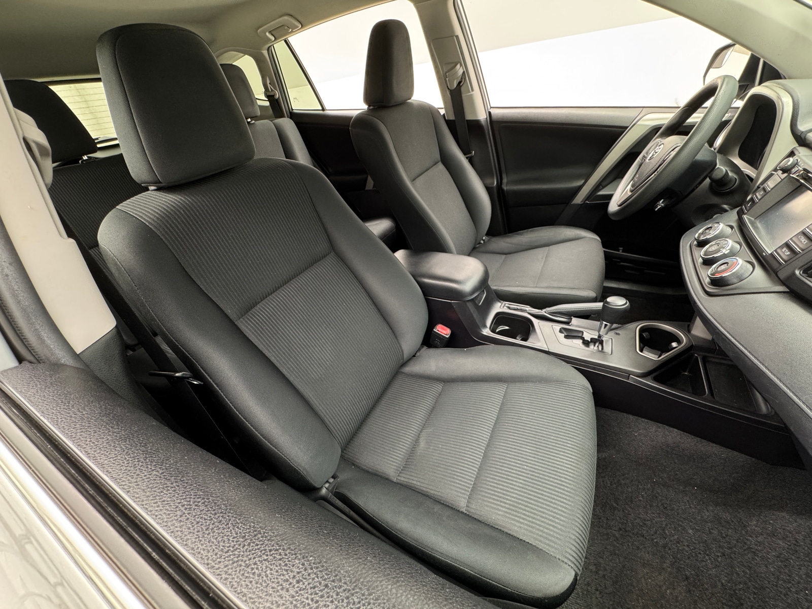 Thumbnail: 2017 Toyota RAV4 - 2