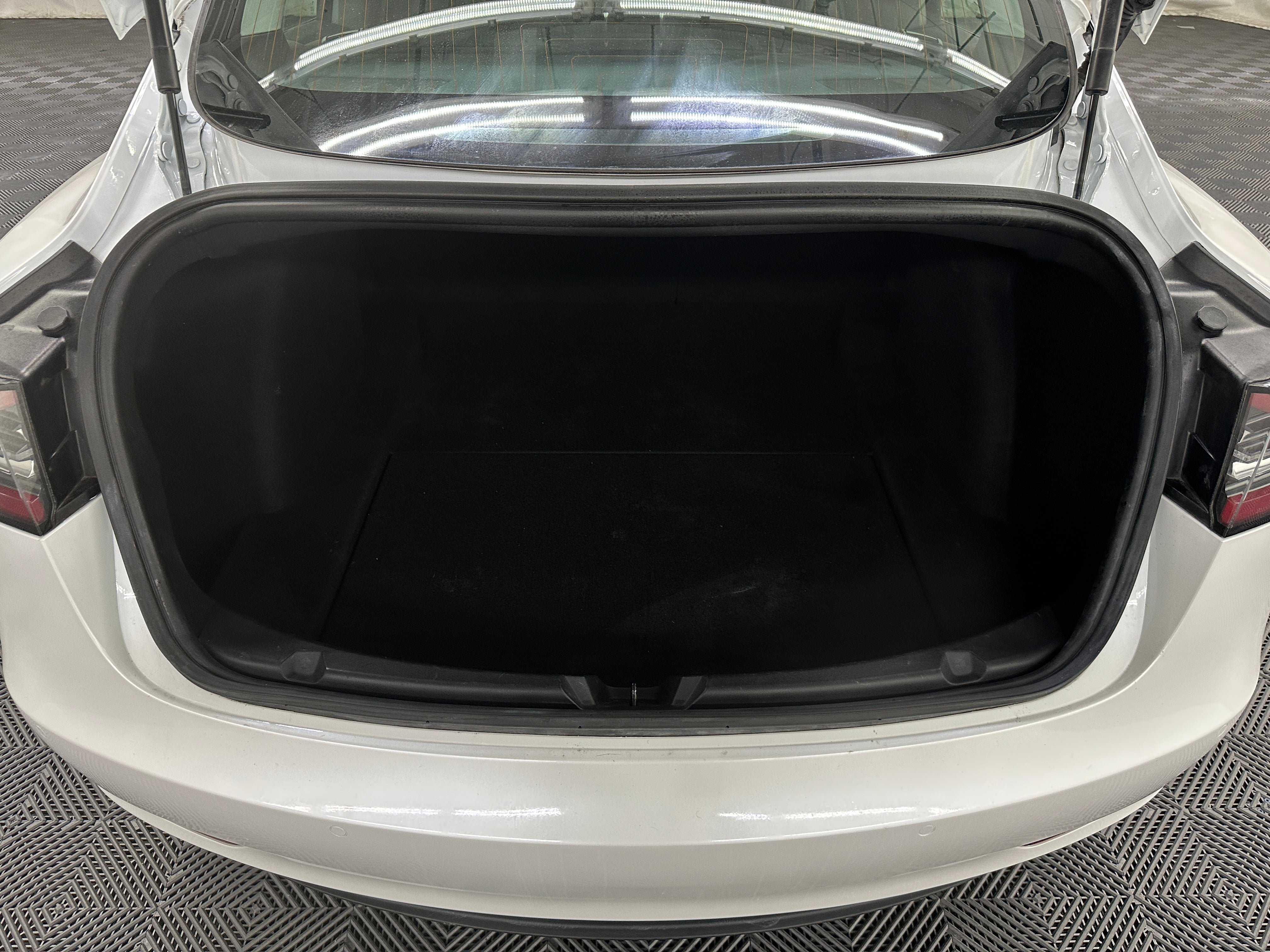 Used 2020 Tesla Model 3 Base with VIN 5YJ3E1EB8LF637044 for sale in Oak Creek, WI