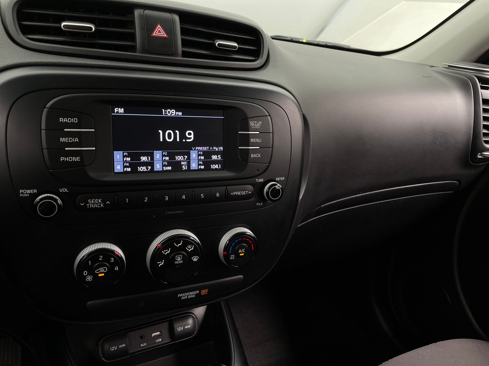 Thumbnail: 2018 Kia Soul - 4
