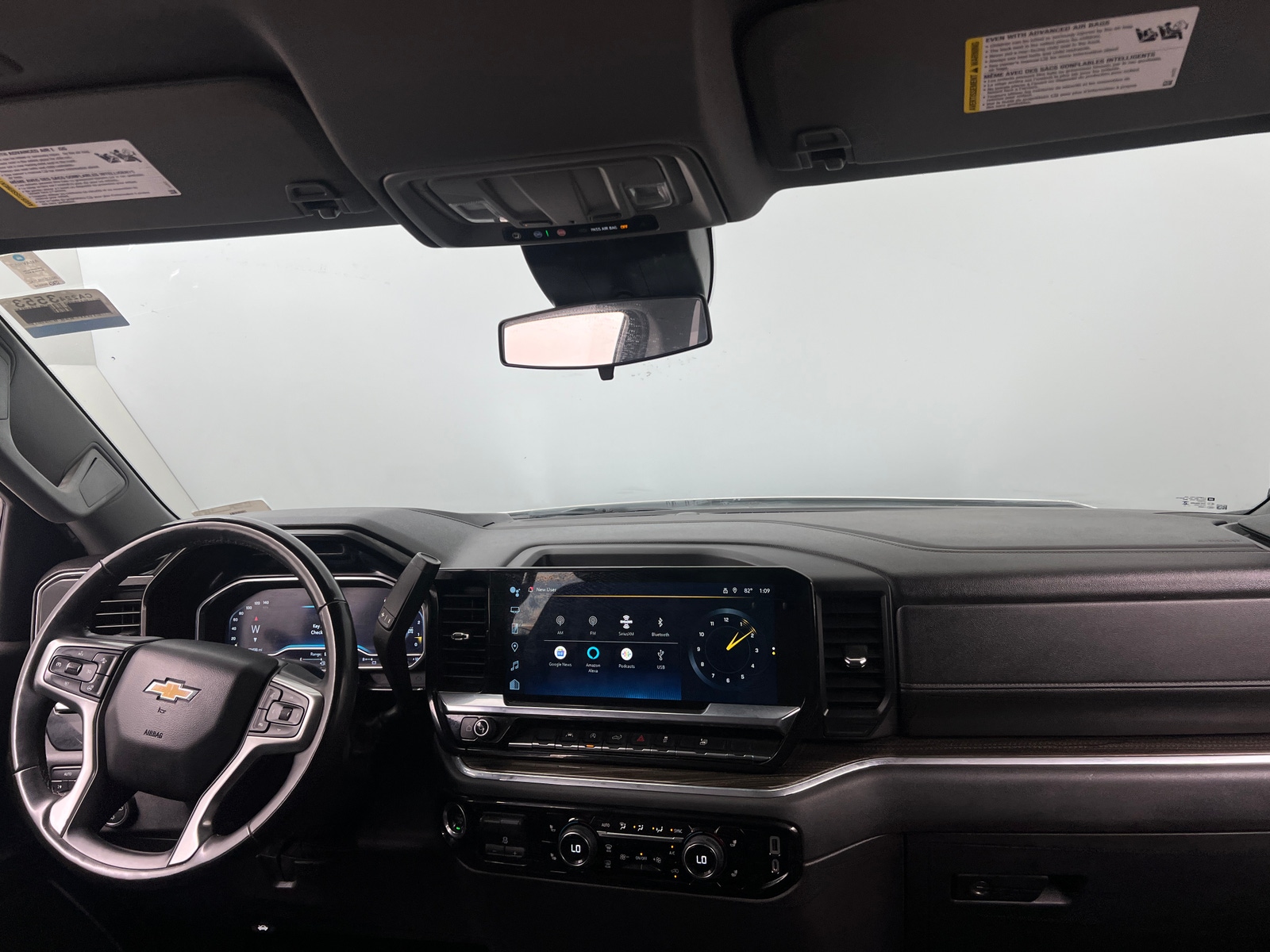 Thumbnail: 2023 Chevrolet Silverado 1500 - 3