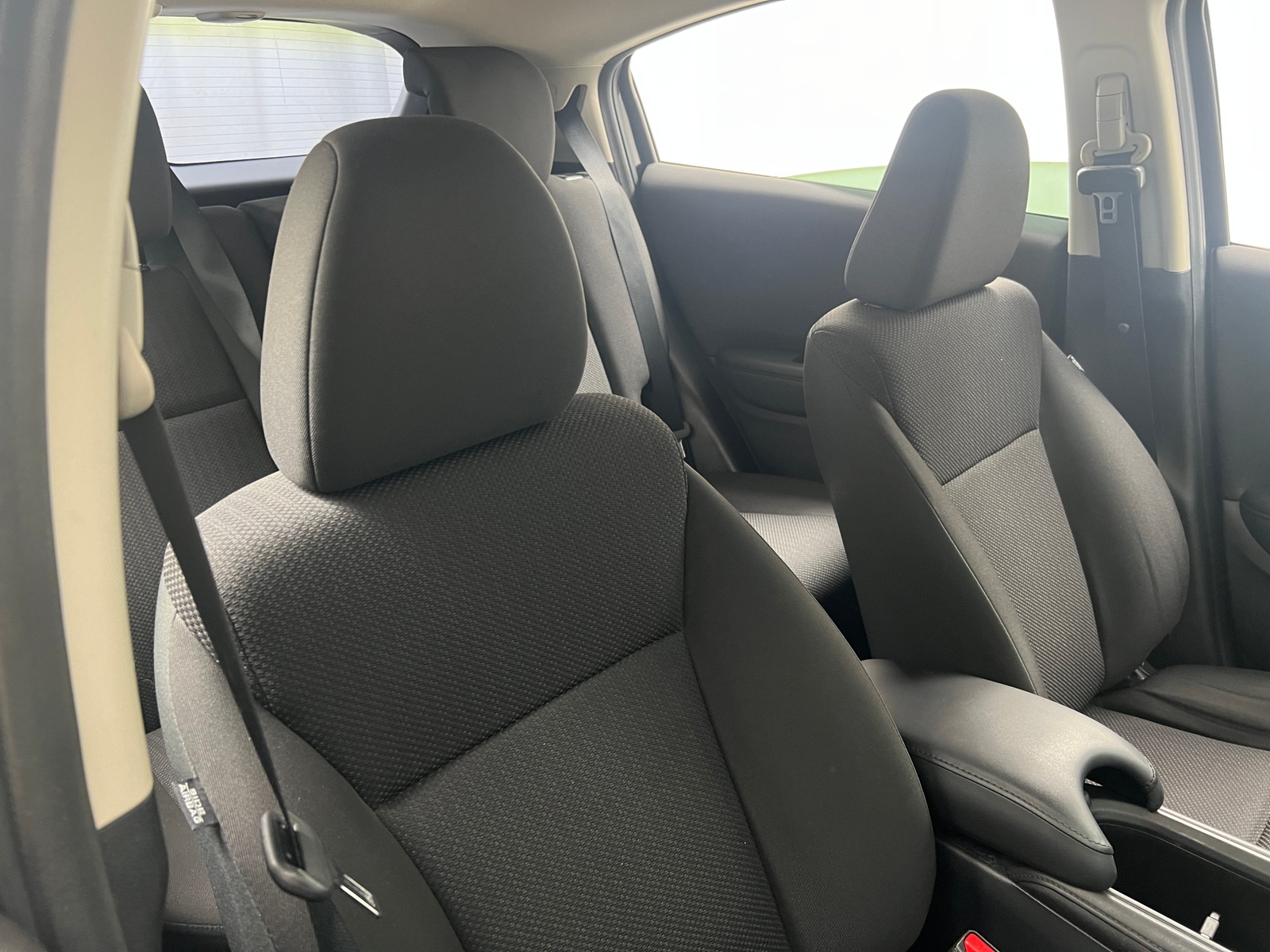 Thumbnail: 2017 Honda HR-V - 2