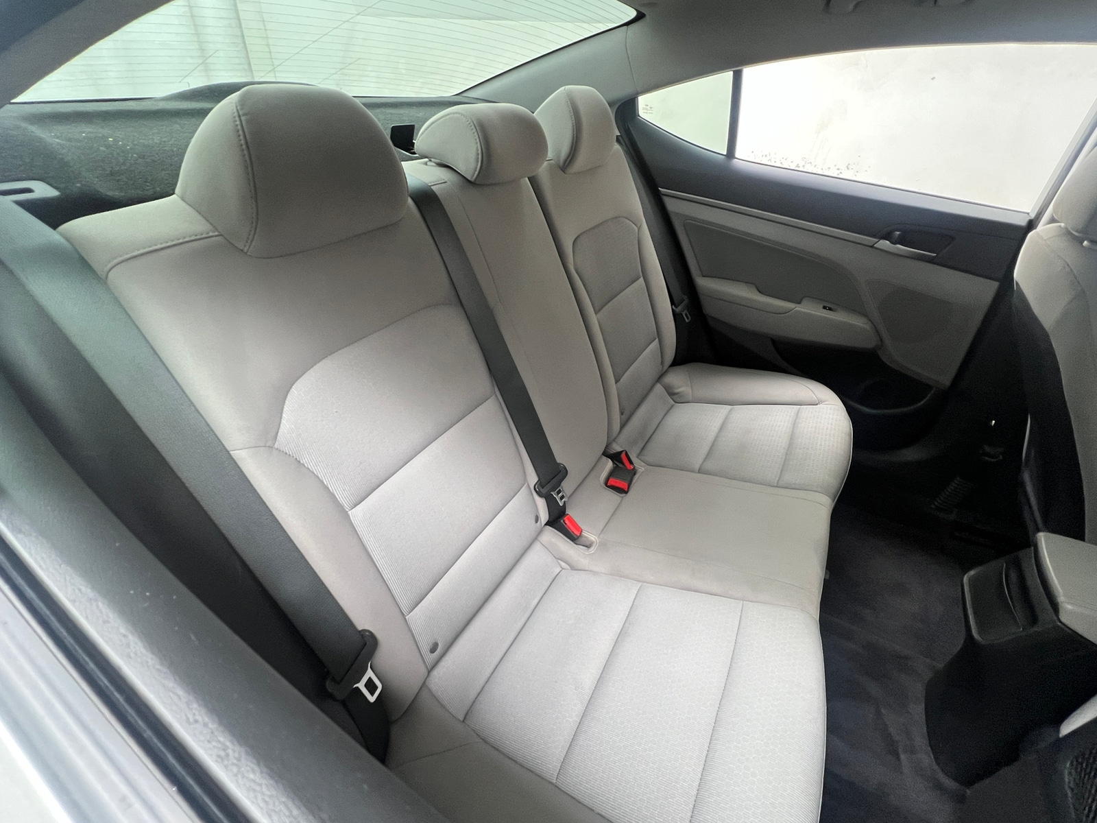 Thumbnail: 2017 Hyundai Elantra - 6