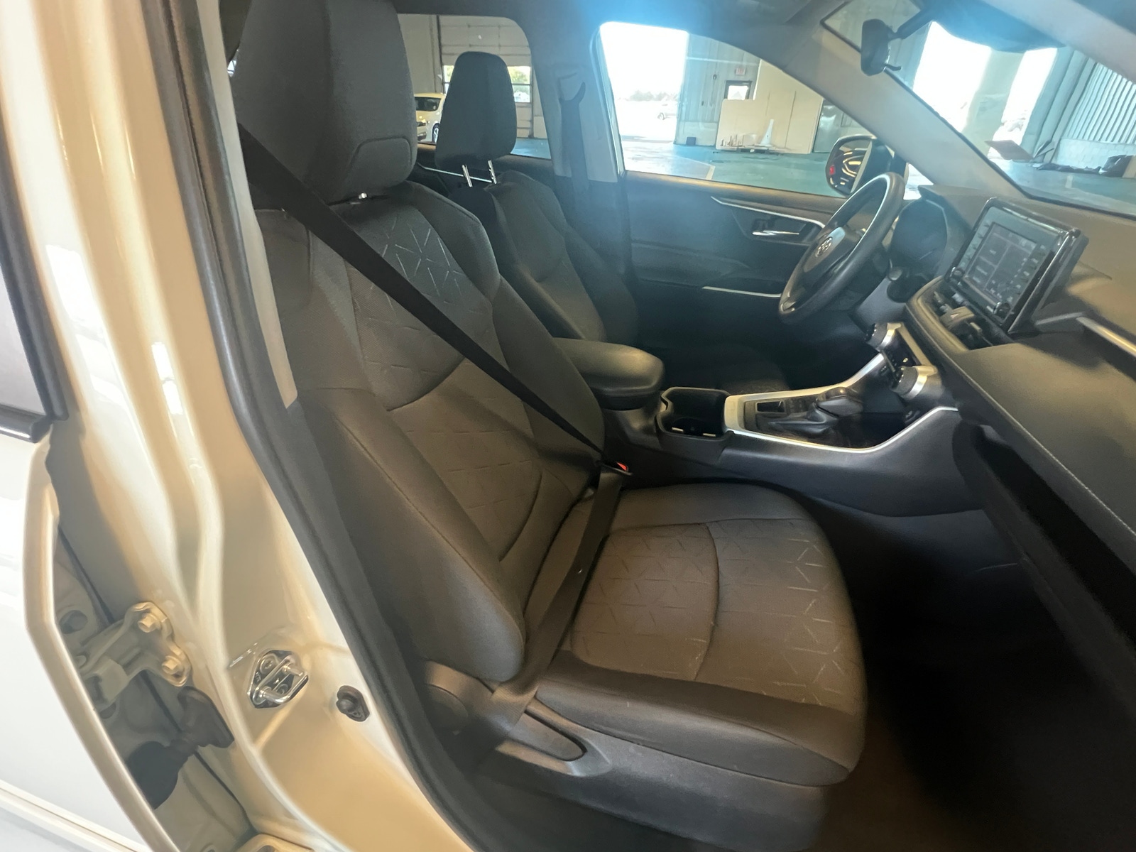 Thumbnail: 2022 Toyota RAV4 - 2