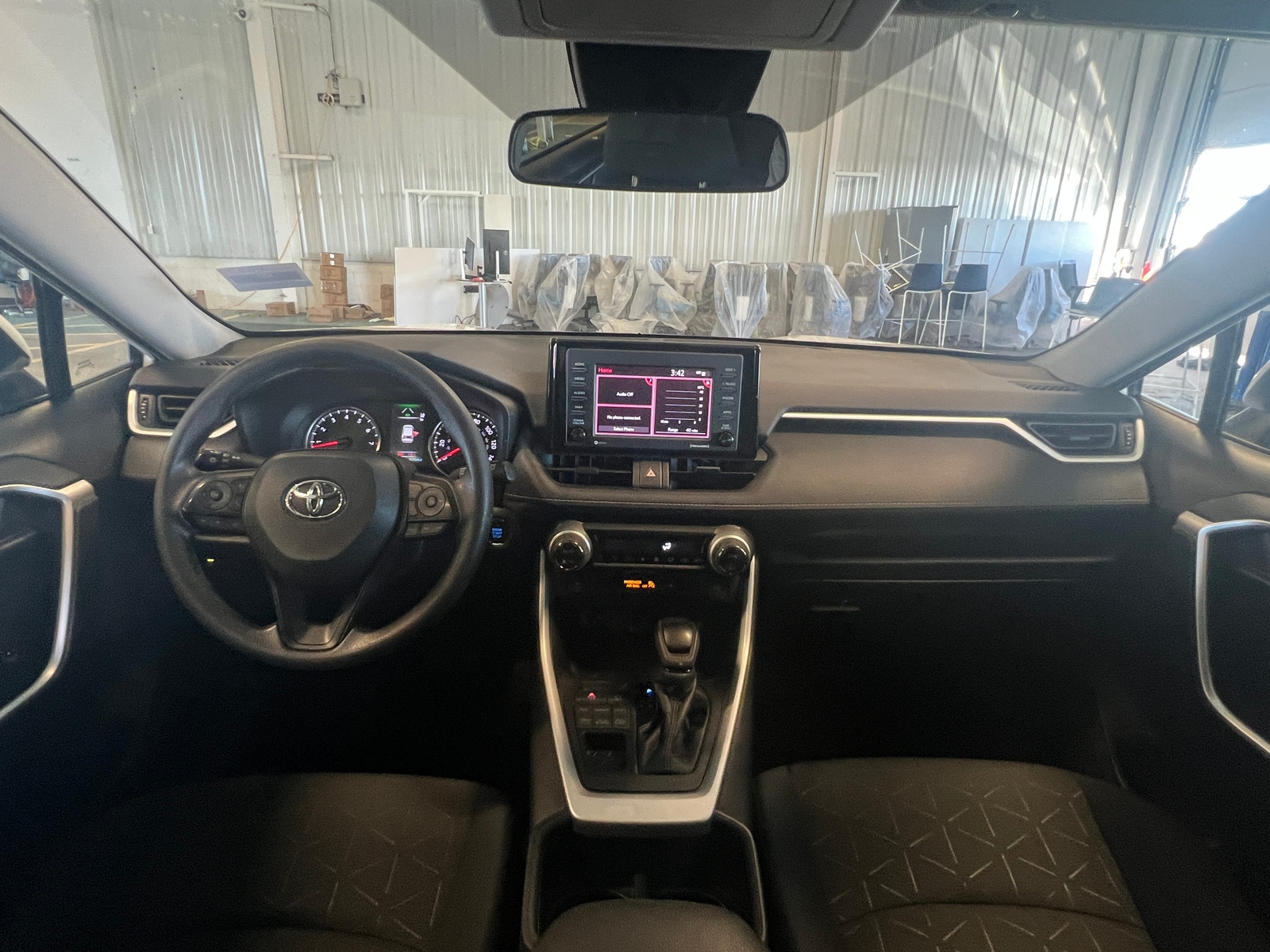 Thumbnail: 2022 Toyota RAV4 - 3