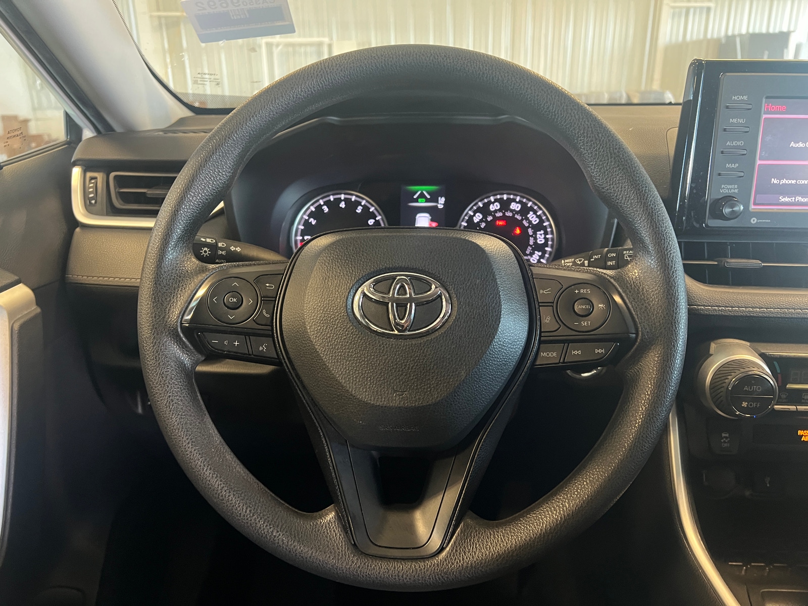 Thumbnail: 2022 Toyota RAV4 - 5