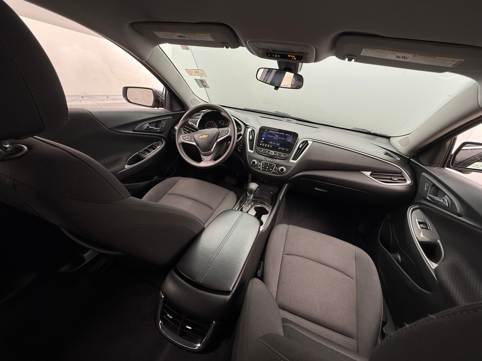 Thumbnail: 2022 Chevrolet Malibu - 3