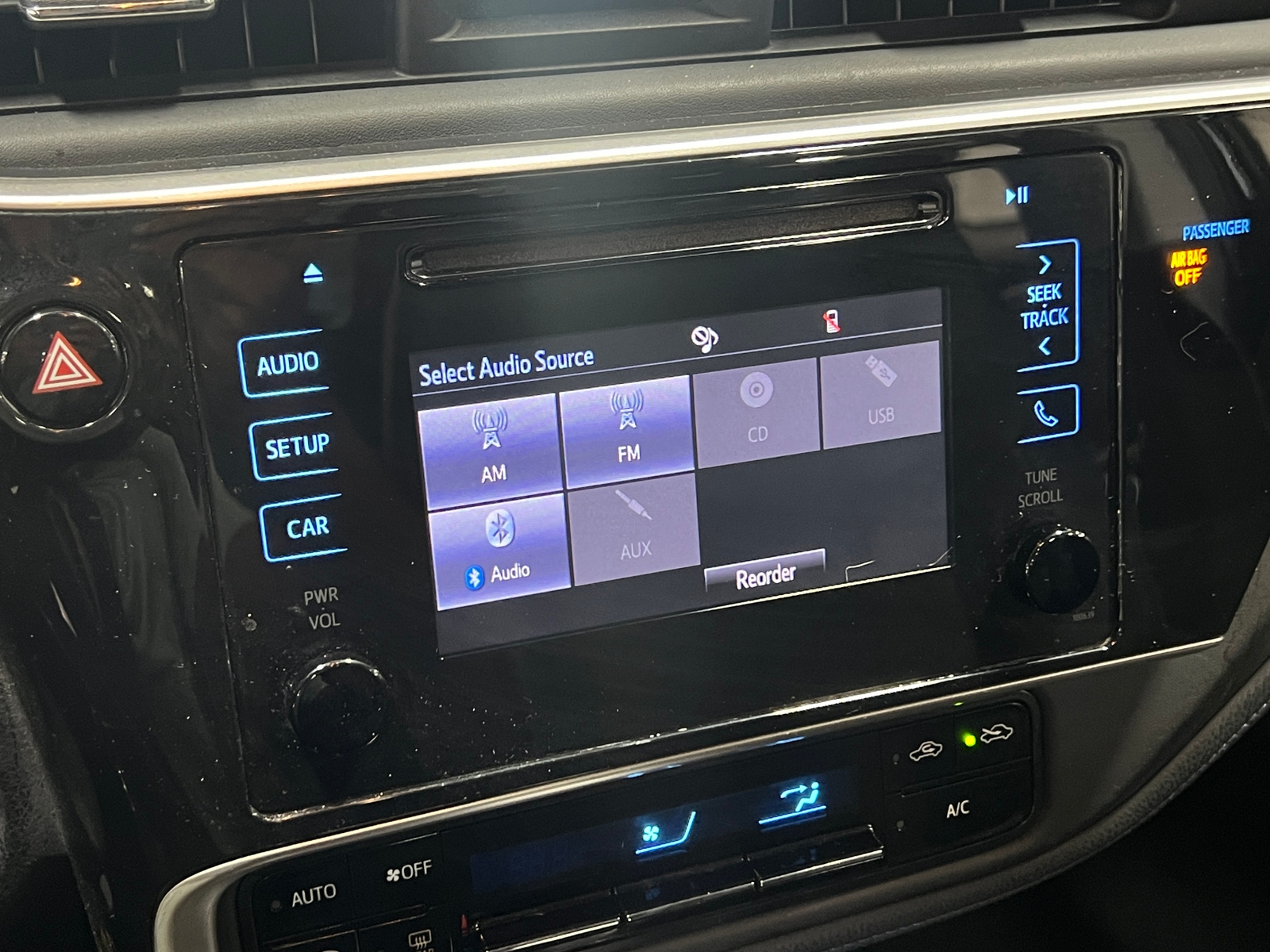 Thumbnail: 2019 Toyota Corolla - 3