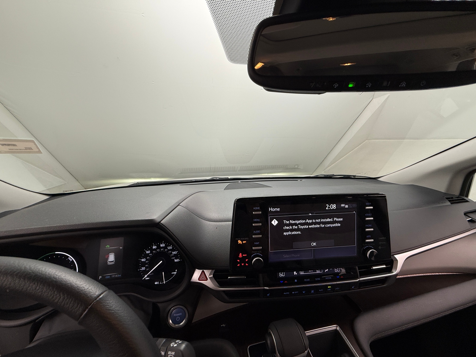 Thumbnail: 2023 Toyota Sienna - 2