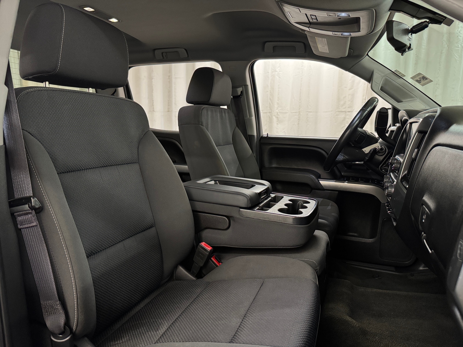 Thumbnail: 2017 Chevrolet Silverado 1500 - 2