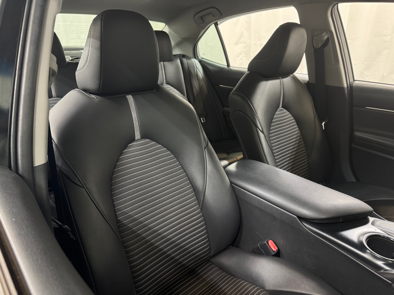 Thumbnail: 2018 Toyota Camry - 2