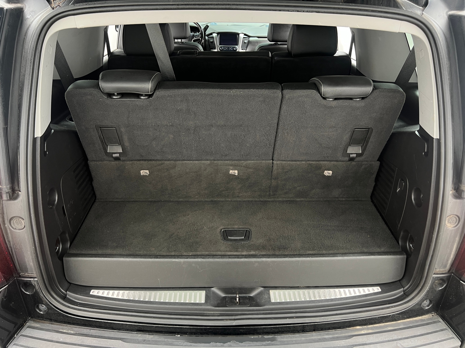 Thumbnail: 2020 Chevrolet Tahoe - 6